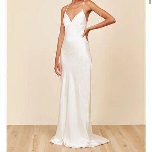 Park and fifth Davenport Bridal Gown in Pearl Satin. Never worn.